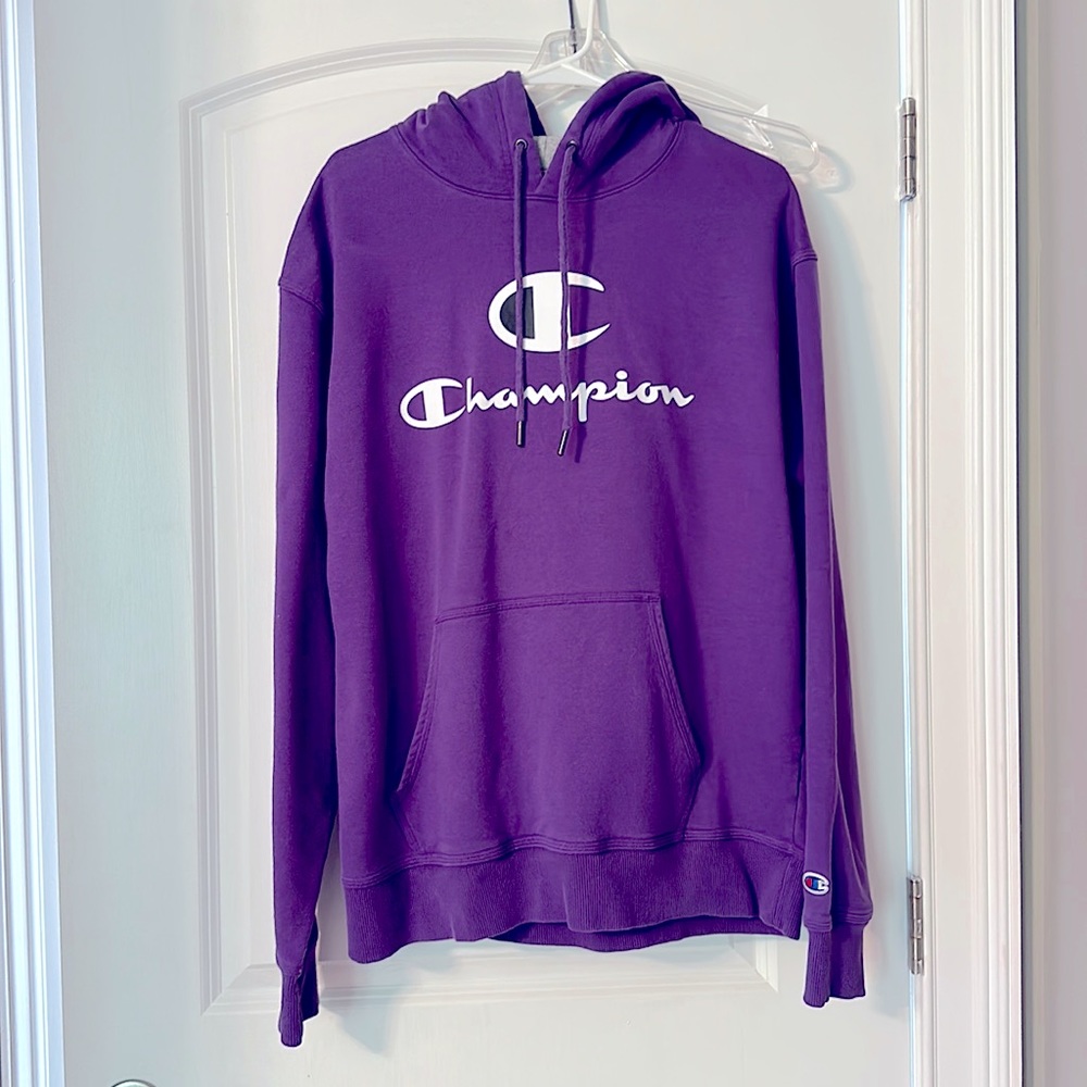 Champion men’s sweatshirt